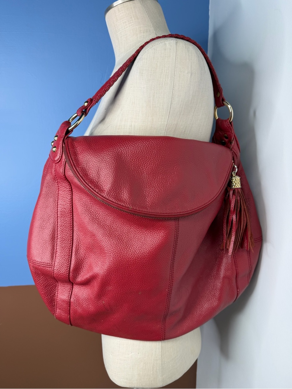ONNA EHRLICH RACHEL Red Pebbled Leather Large Hobo Bag Purse Tassle Designer Zip